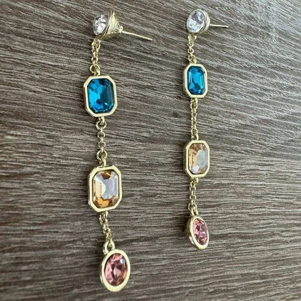 ColorfulādangleāearringsāN765 - Picture 3 of 5